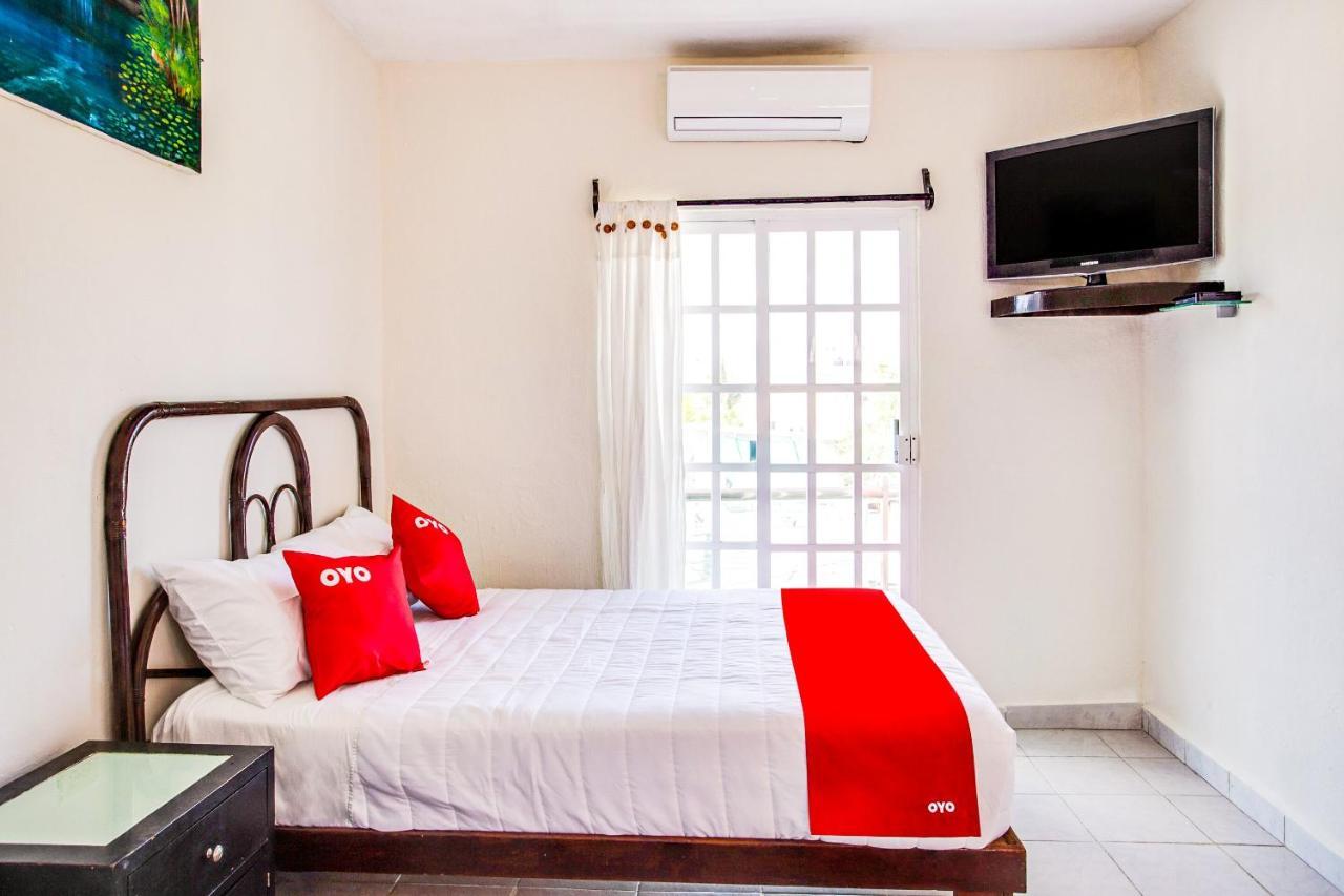 Oyo Hotel Addy ตูลุม ภายนอก รูปภาพ