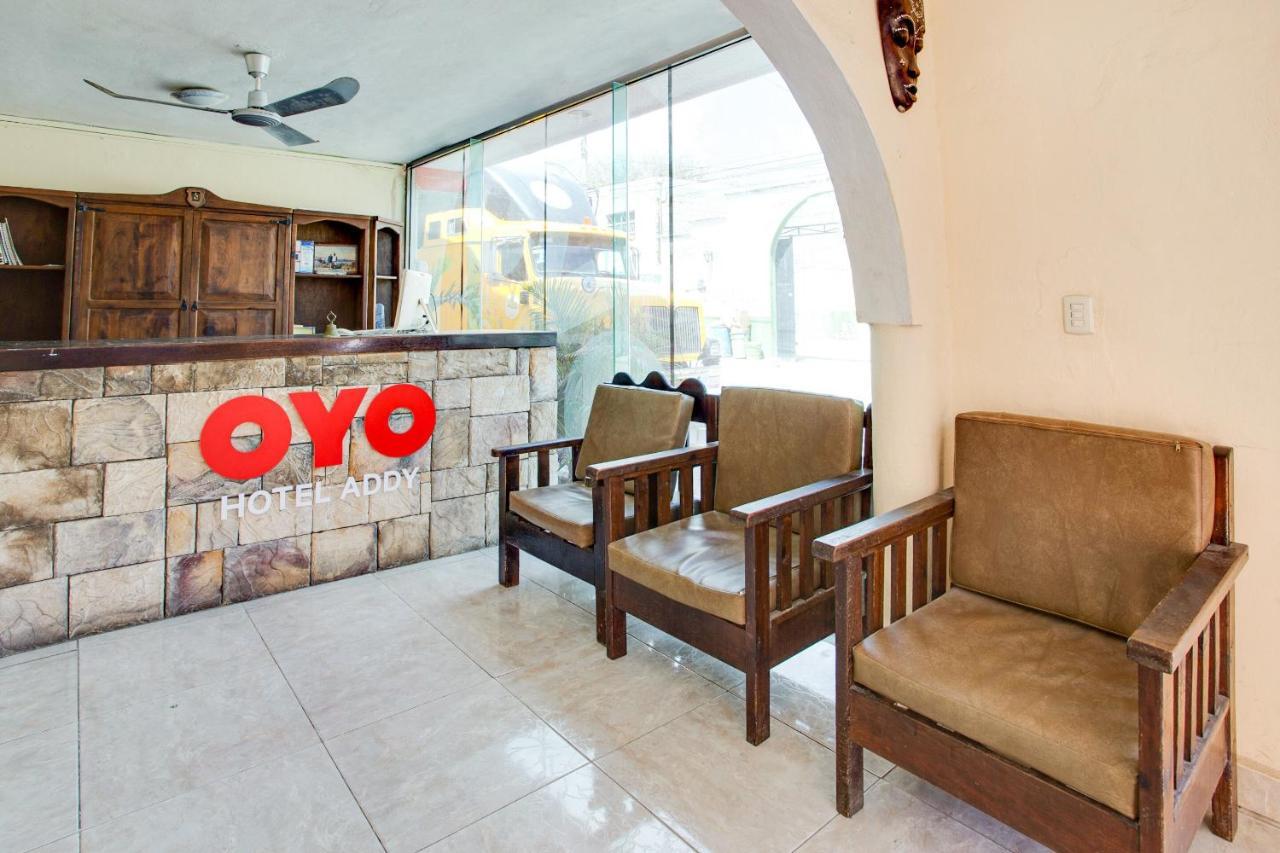 Oyo Hotel Addy ตูลุม ภายนอก รูปภาพ