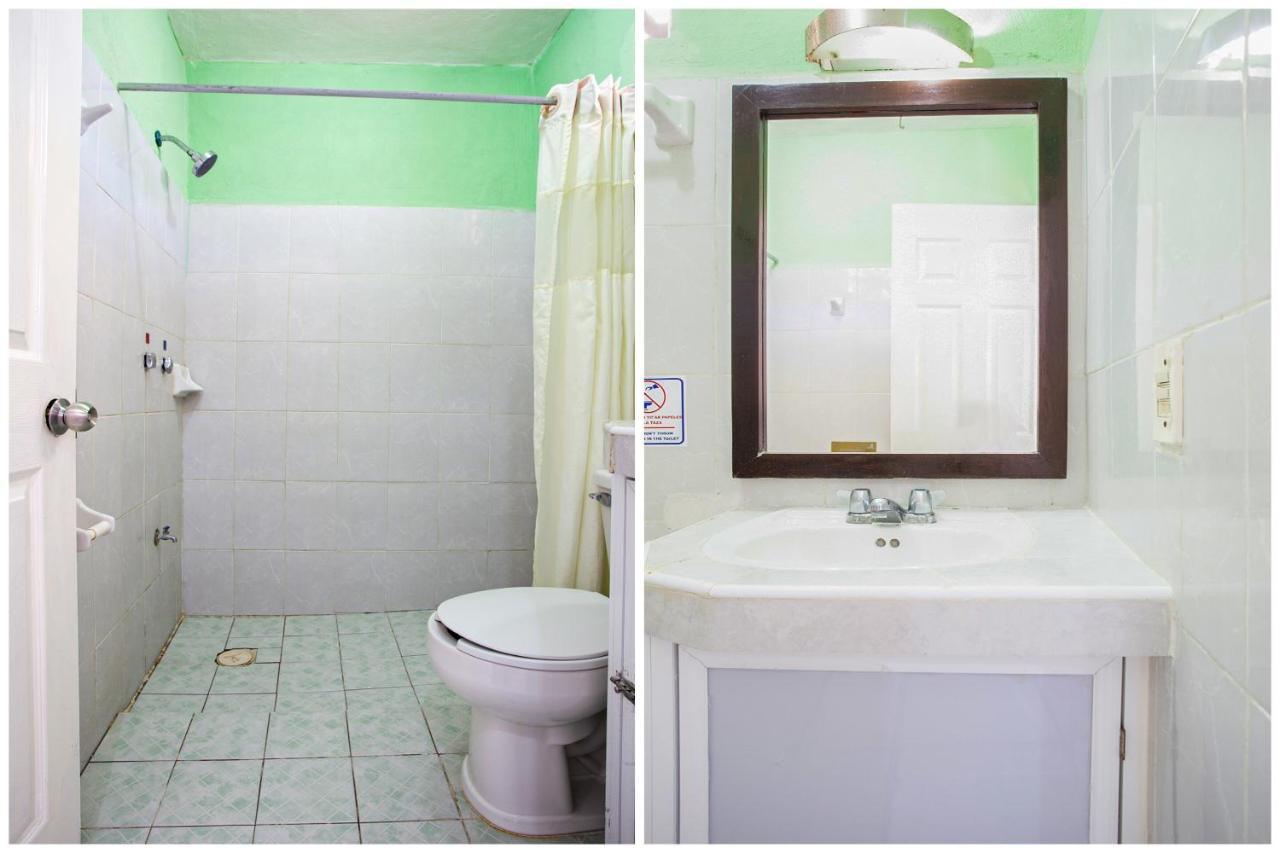 Oyo Hotel Addy ตูลุม ภายนอก รูปภาพ