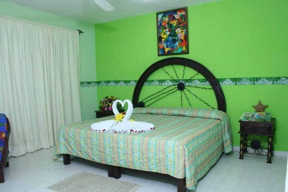 Oyo Hotel Addy ตูลุม ภายนอก รูปภาพ